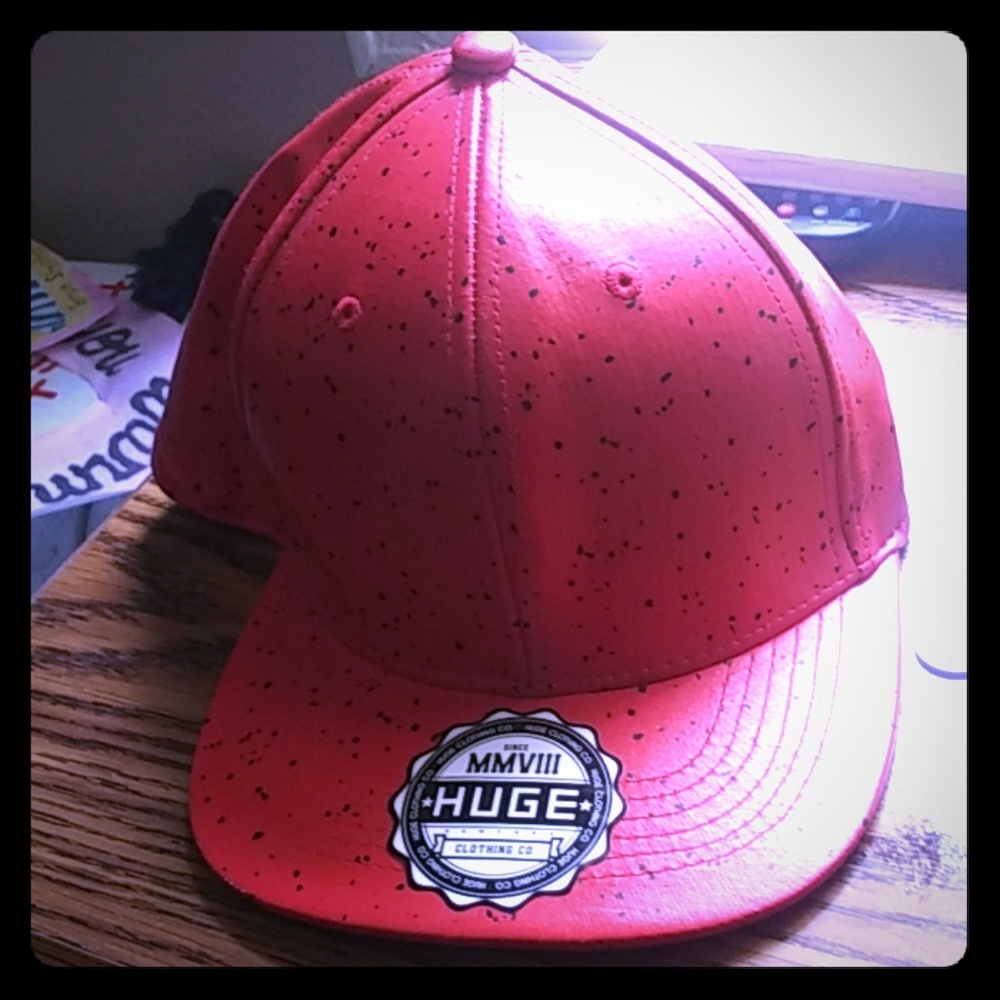 Hat - Picture 1 of 2